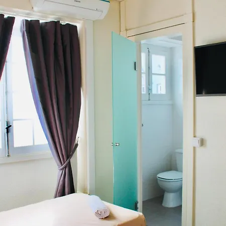 Konukevi Tagus Royal 2*